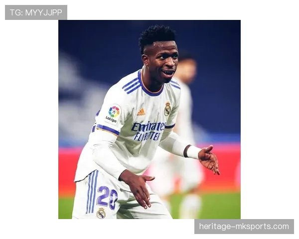 维尼修斯训练师首度揭秘全新训练法则,助力其迈向稳定发挥的冠军征程 维尼修斯训练师首度揭秘全新训练法则,助力其迈向稳定发挥的冠军征程