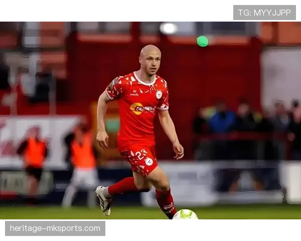 格纳布里欧冠登场状态回暖,助球队持续提升竞技势头 格纳布里欧冠登场状态回暖,助球队持续提升竞技势头