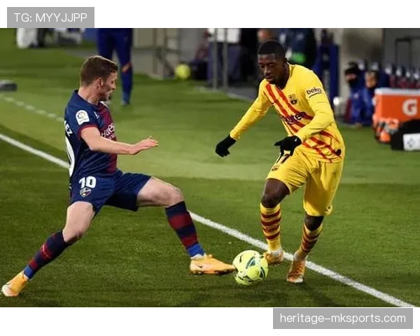 罗德里与德容推进能力对比：覆盖广度与出球策略差异解析